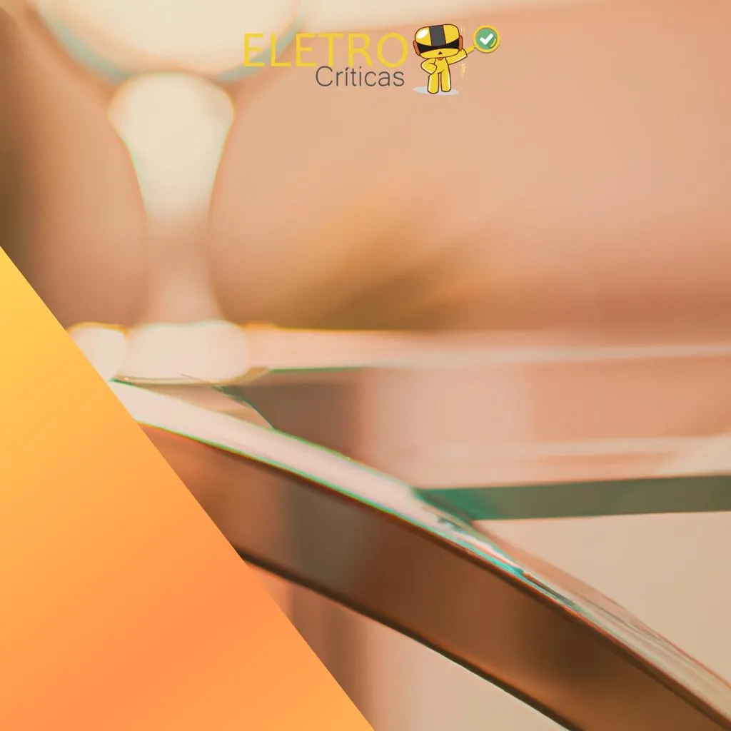 4283/top-8-melhores-mesas-de-centro-espelhadas-para-sala-de-